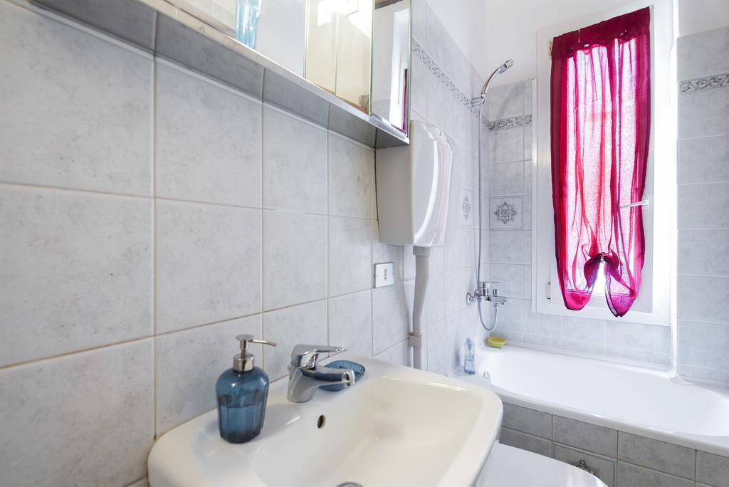 Rogoredo Apartments Milan Luaran gambar